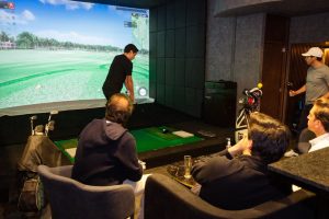 Disfruta de las clase de golf en Mulligan's, dando un paso emocionante hacia el 2024 lleno de habilidades y experiencias únicas.